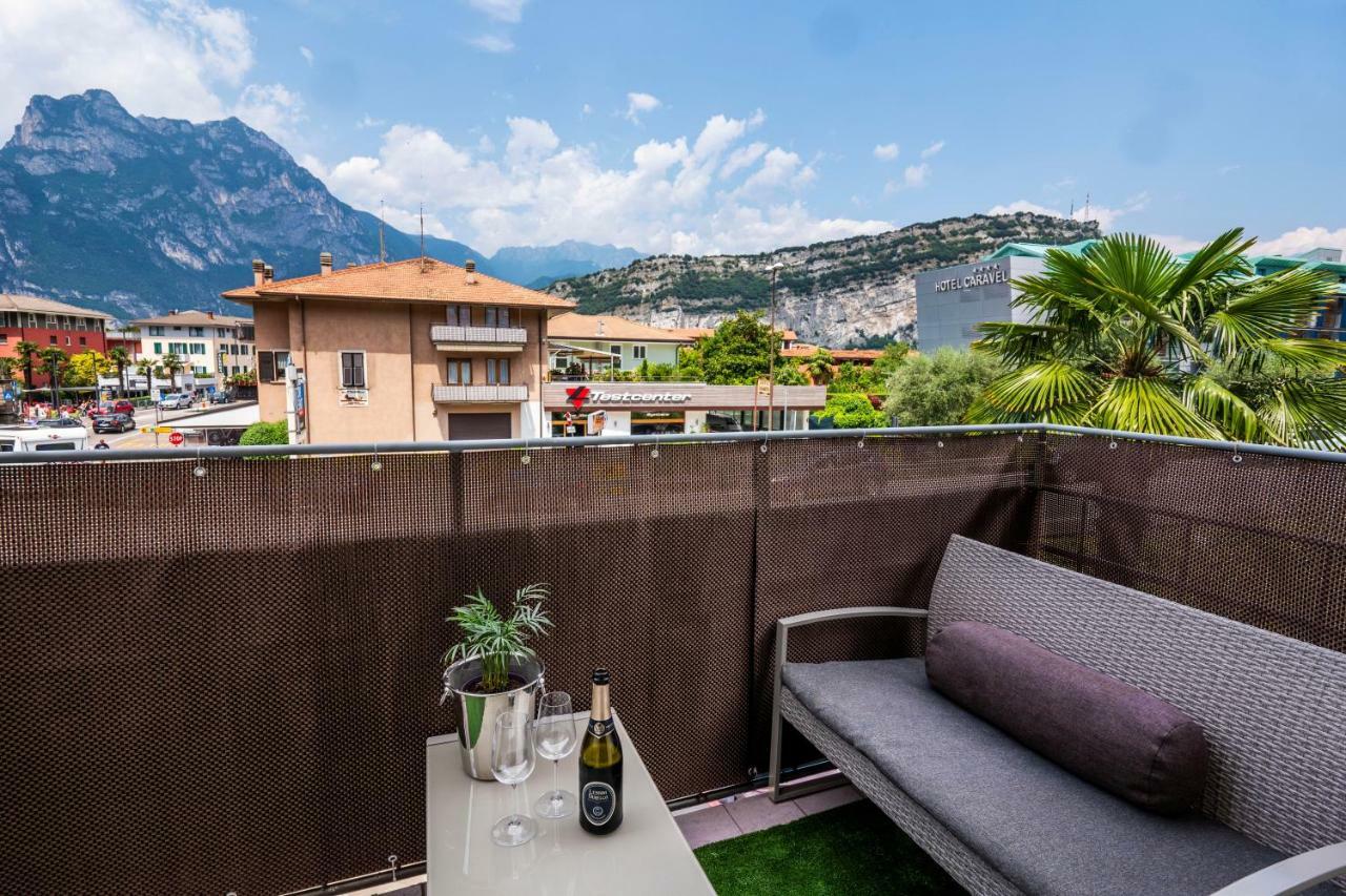 Апартаменти Sun Torbole Sul Garda Екстер'єр фото