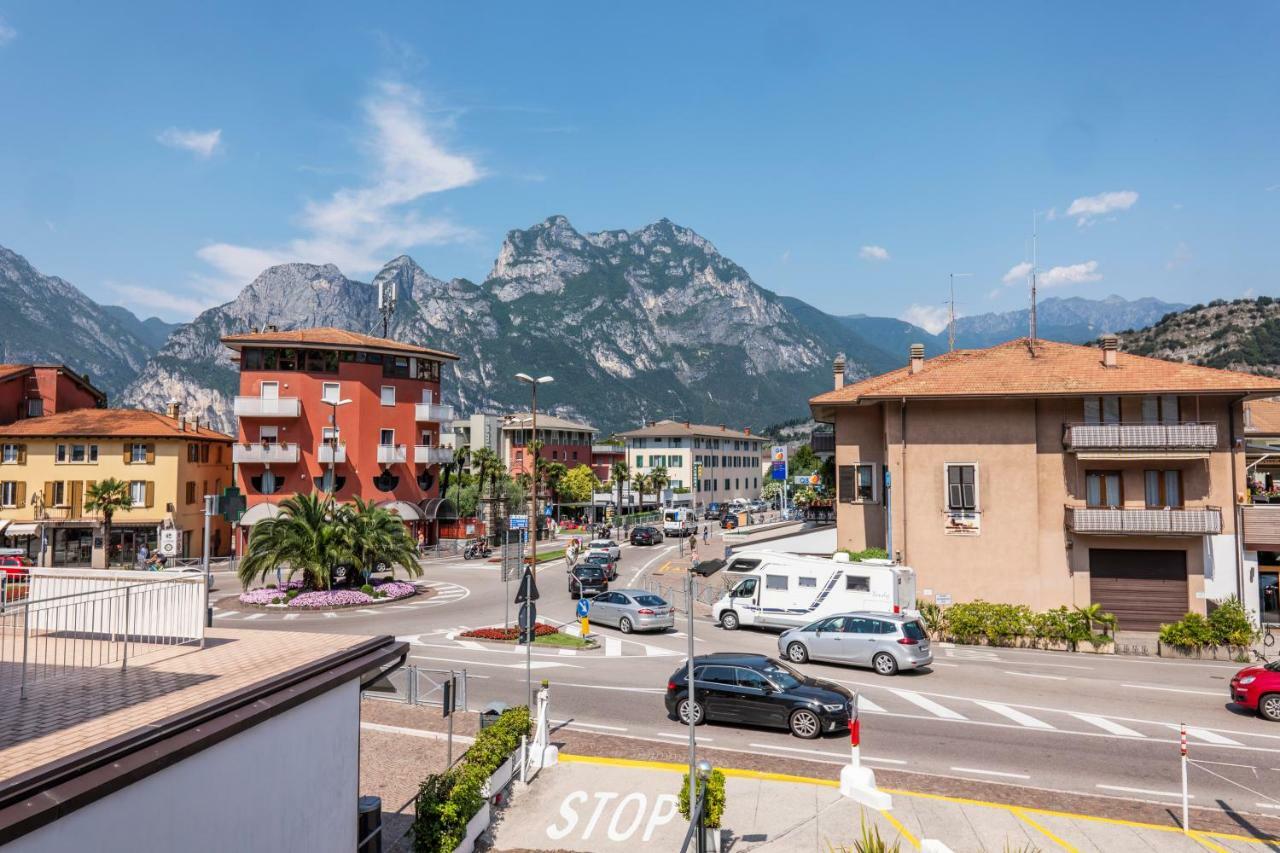 Апартаменти Sun Torbole Sul Garda Екстер'єр фото